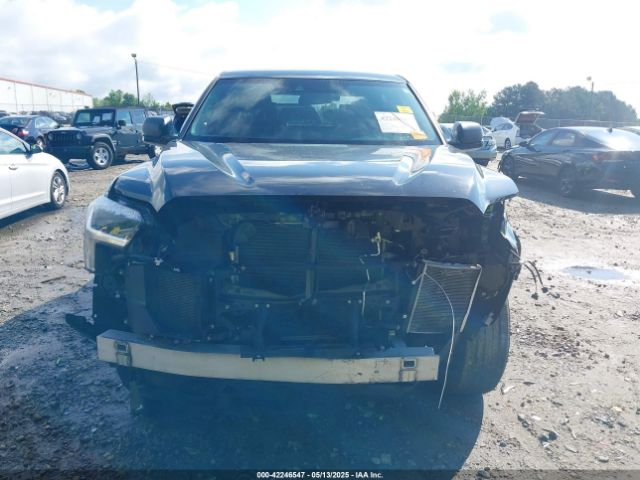 5TFLA5AB7NX010692 Toyota Tundra Sr5