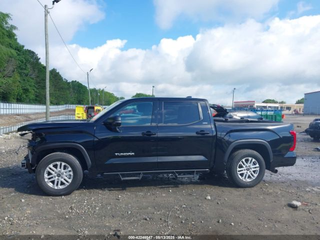 5TFLA5AB7NX010692 Toyota Tundra Sr5