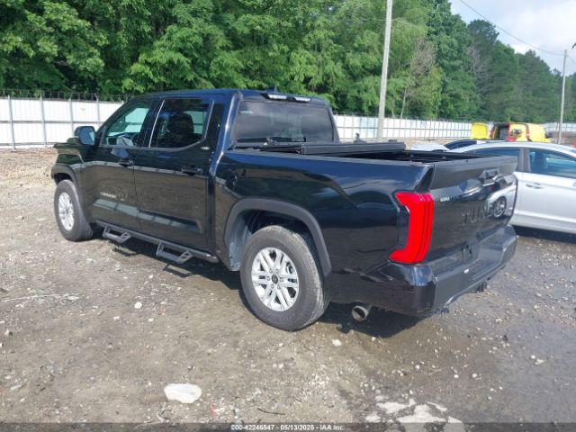 5TFLA5AB7NX010692 Toyota Tundra Sr5