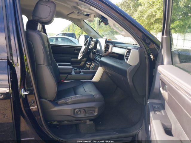 5TFLA5AB7NX010692 Toyota Tundra Sr5