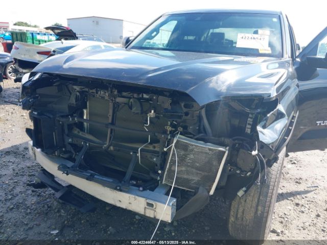 5TFLA5AB7NX010692 Toyota Tundra Sr5