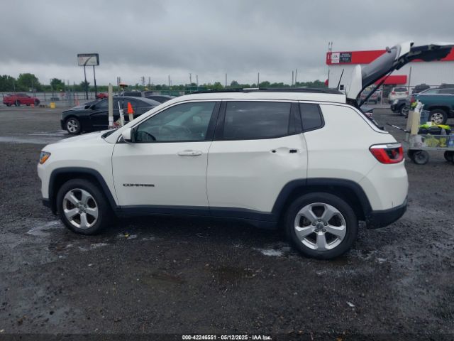 3C4NJCBB9KT652222 Jeep Compass Latitude Fwd