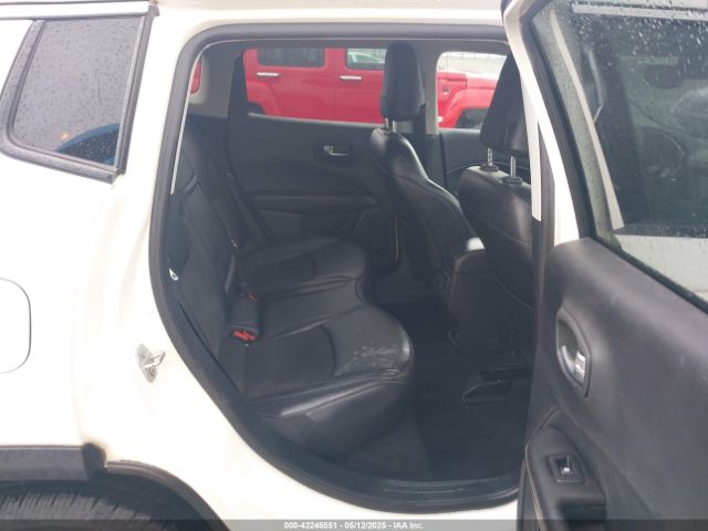 3C4NJCBB9KT652222 Jeep Compass Latitude Fwd