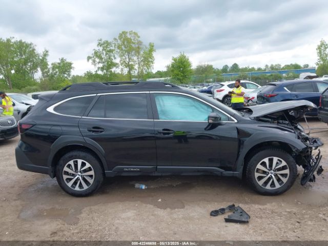 4S4BTADC2R3296320 Subaru Outback Premium