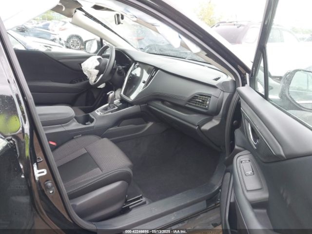 4S4BTADC2R3296320 Subaru Outback Premium