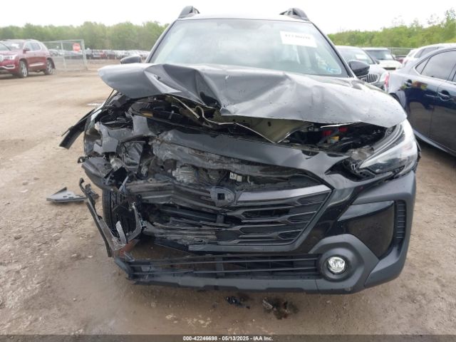 4S4BTADC2R3296320 Subaru Outback Premium
