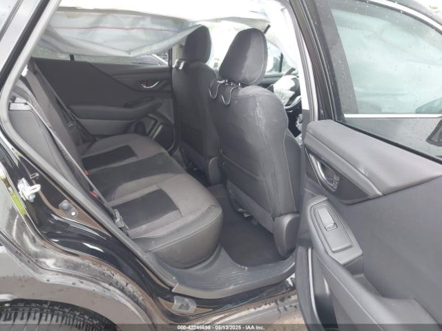 4S4BTADC2R3296320 Subaru Outback Premium