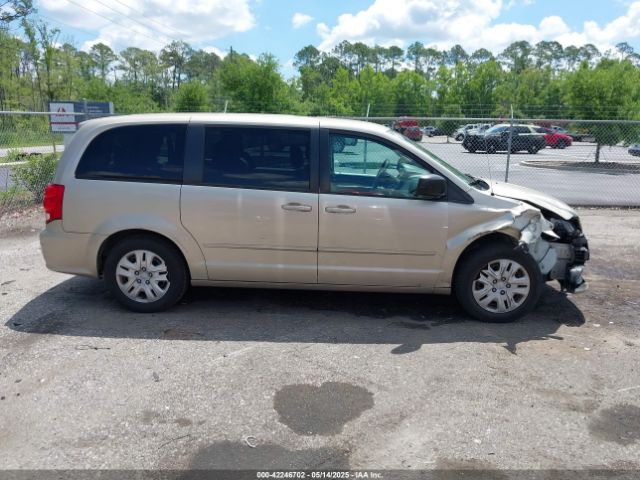 2C4RDGBG7ER355713 Dodge Grand Caravan Se