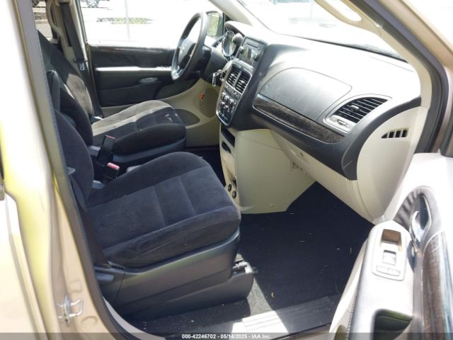 2C4RDGBG7ER355713 Dodge Grand Caravan Se