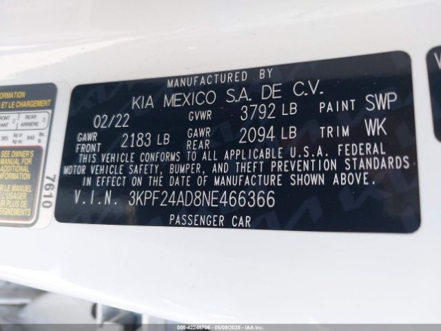 3KPF24AD8NE466366 KIA Forte Lxs