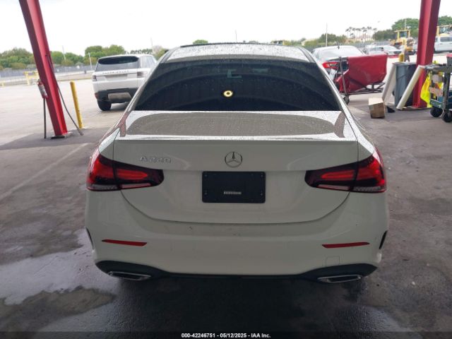 W1K3G4EB6MJ264856 Mercedes-Benz A 220