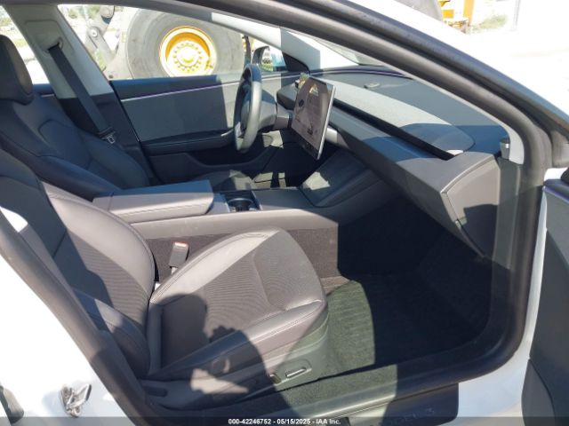 2024 TESLA MODEL 3 5YJ3E1EA7RF721503 Photo 4