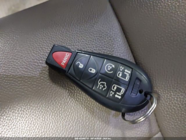 2012 CHRYSLER TOWN & COUNTRY 2C4RC1CG4CR346057 Photo 10