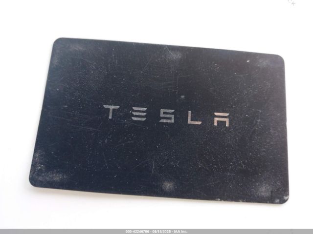 2022 TESLA MODEL Y 7SAYGDEE2NF480161 Photo 10
