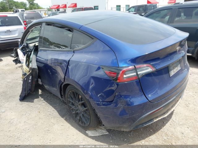 2022 TESLA MODEL Y 7SAYGDEE2NF480161 Photo 2