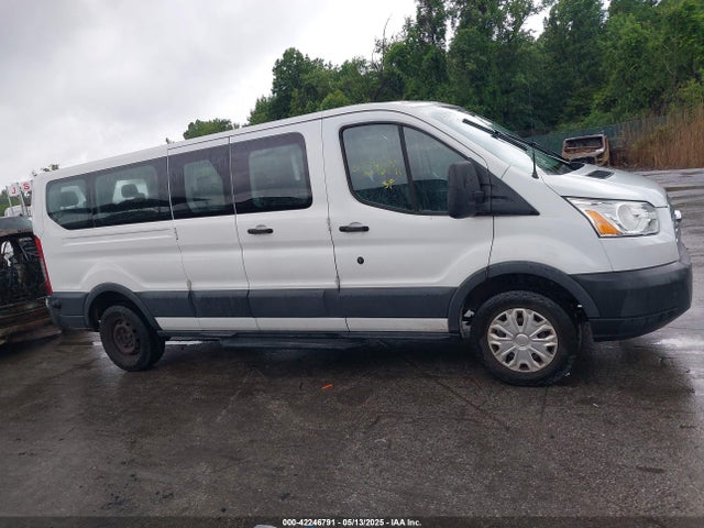 Ford Transit 2016 1FBZX2ZM3GKB08152 Image 13