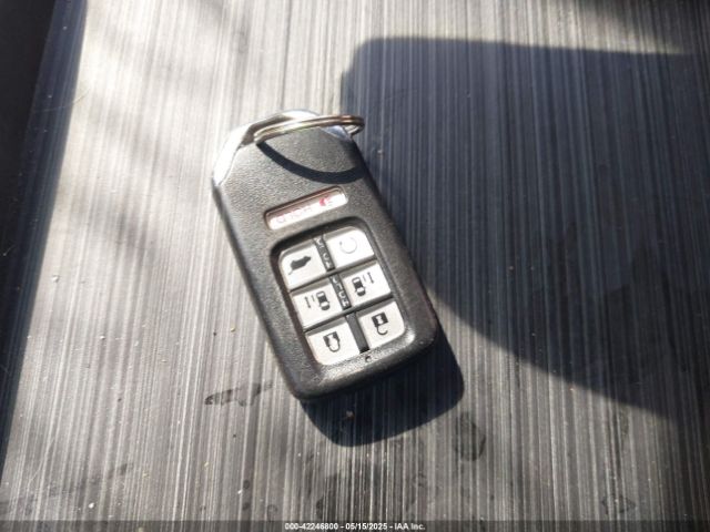 5FNRL6H9XLB040967 Honda Odyssey Elite