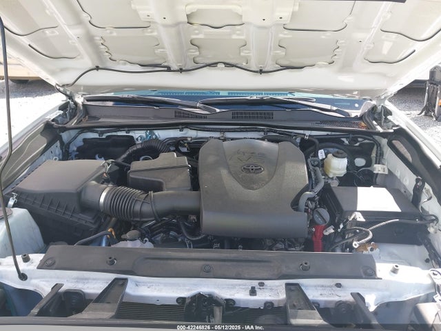 3TMCZ5AN8PM632794 Toyota Tacoma Sr5 V6