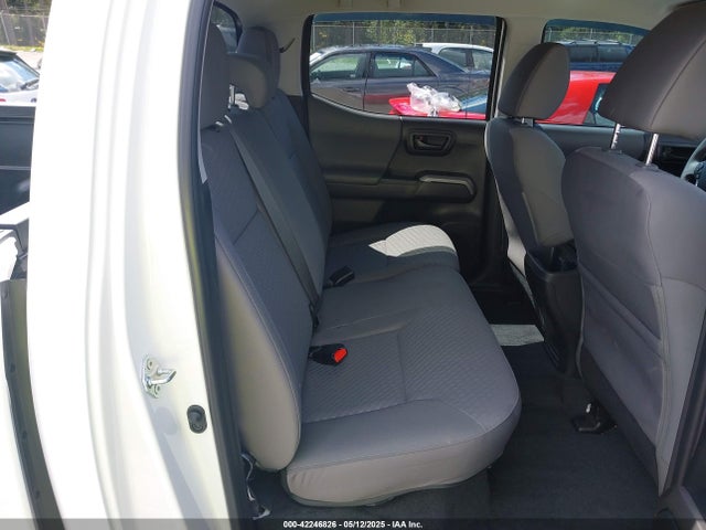 3TMCZ5AN8PM632794 Toyota Tacoma Sr5 V6