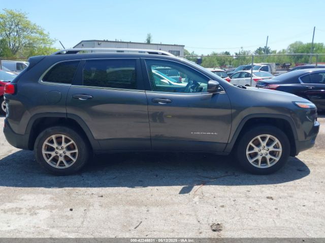 1C4PJMCB0GW187750 Jeep Cherokee Latitude