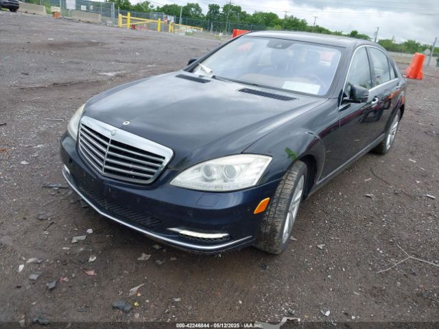 2010 MERCEDES-BENZ S 550 WDDNG8GB8AA328534 Photo 1