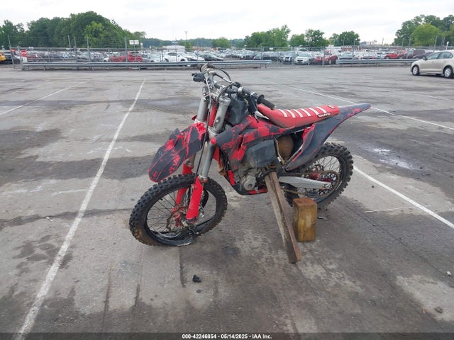 VBKGAK438NM175106 Gas Gas Mc250f