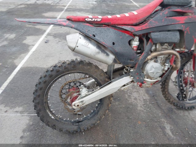 VBKGAK438NM175106 Gas Gas Mc250f