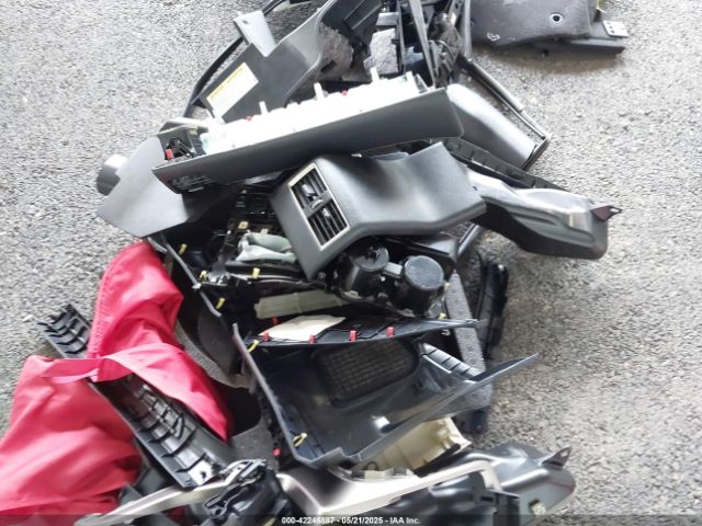 JTJGJRDZ0L2126938 Lexus NX 300H