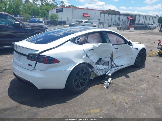 5YJSA1E62MF438406 Tesla Model S Plaid Tri Motor All-wheel Drive