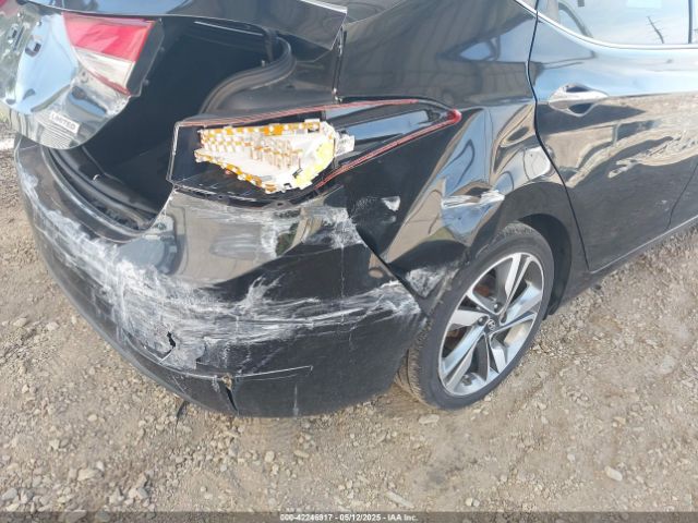 KMHDH4AE9FU359677 Hyundai Elantra Limited