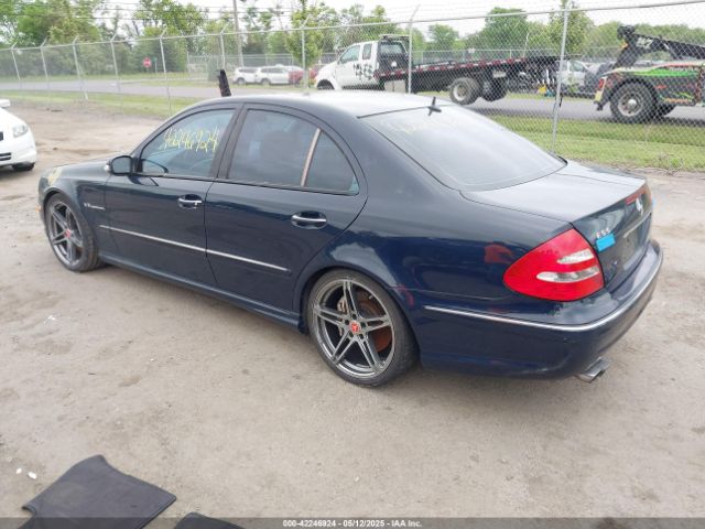 2005 MERCEDES-BENZ E 55 AMG WDBUF76J45A747206 Photo 2