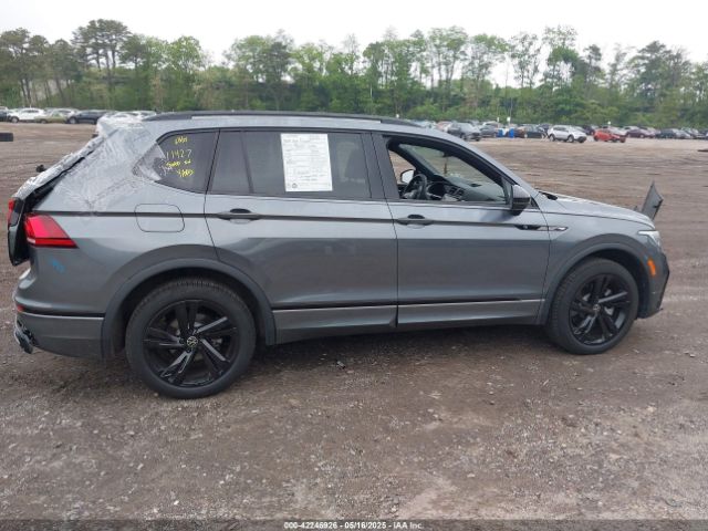 3VV8B7AX4RM136788 Volkswagen Tiguan 2.0t Se R-line Black