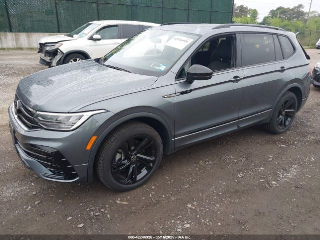 3VV8B7AX4RM136788 Volkswagen Tiguan 2.0t Se R-line Black