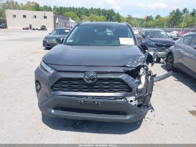 2T3A1RFV7PC388232 Toyota Rav4 Xle Premium