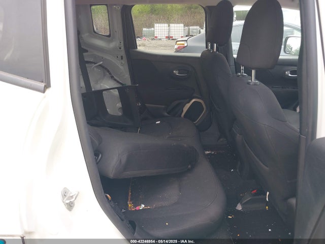 Jeep Renegade 2017 ZACCJBBB5HPG41638 Image 8