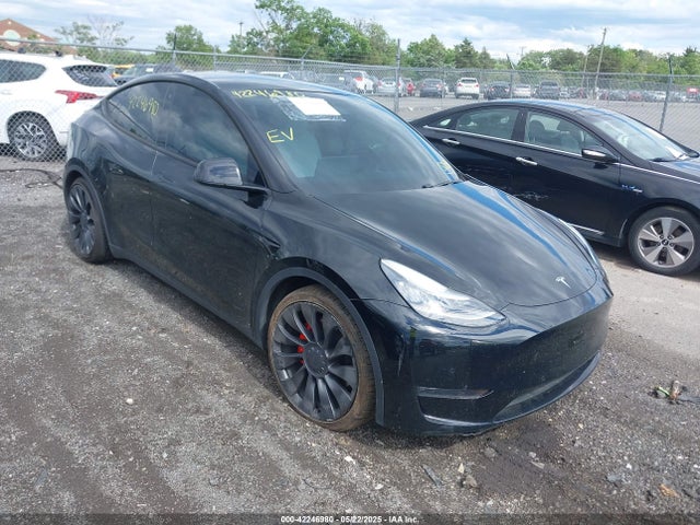 2020 TESLA MODEL Y 5YJYGDEF4LF022091 Photo 0