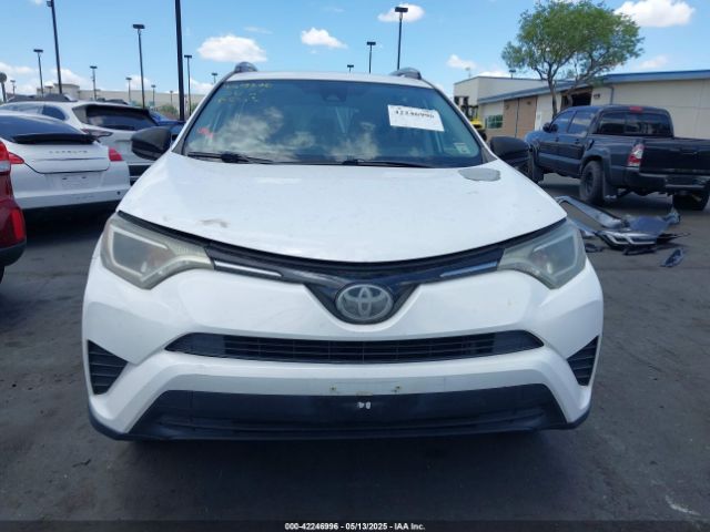 2T3ZFREV2HW355371 Toyota RAV4 LE