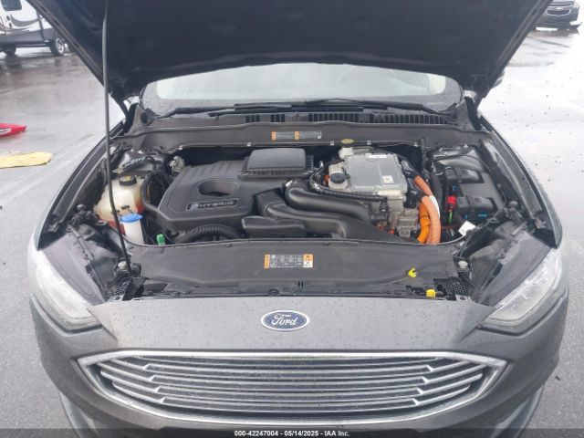 3FA6P0LU3HR400138 Ford Fusion Hybrid Se