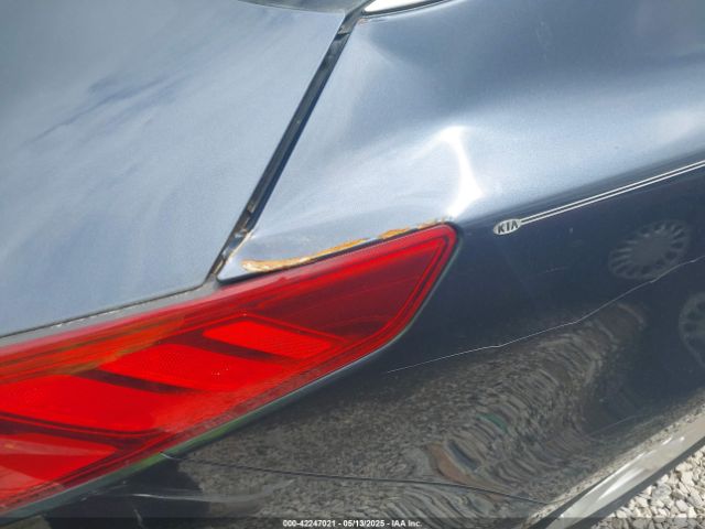 KNAGM4A74F5575202 KIA Optima Lx