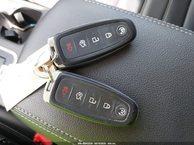 Ford Escape Titanium 2019 1FMCU0J99KUA87399 Image 11