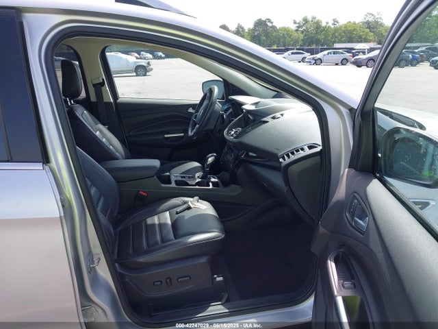 Ford Escape Titanium 2019 1FMCU0J99KUA87399 Image 5