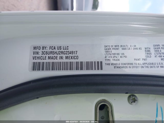 3C6UR5HJ2RG234917 RAM 2024