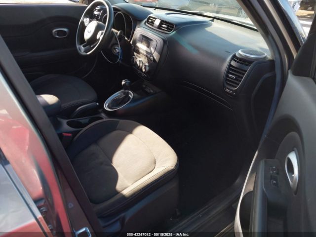 KNDJN2A24E7100490 KIA Soul