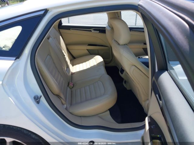 1FA6P0HD5G5119551 Ford FUSION SE