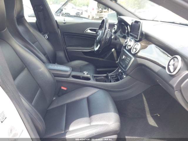 WDDSJ4EB4FN169141 Mercedes-Benz CLA 250