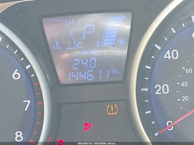 KM8JU3AG4FU969688 Hyundai TUCSON SE