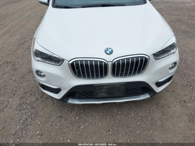 2018 BMW X1 WBXHT3C33J5L26657 Photo 5