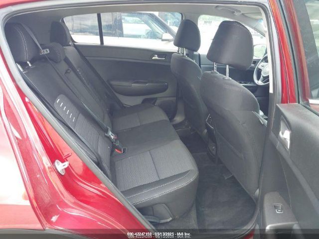 KNDPMCAC5H7033558 KIA Sportage Lx