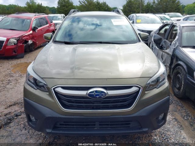 4S4BTACC8N3213811 Subaru Outback Premium