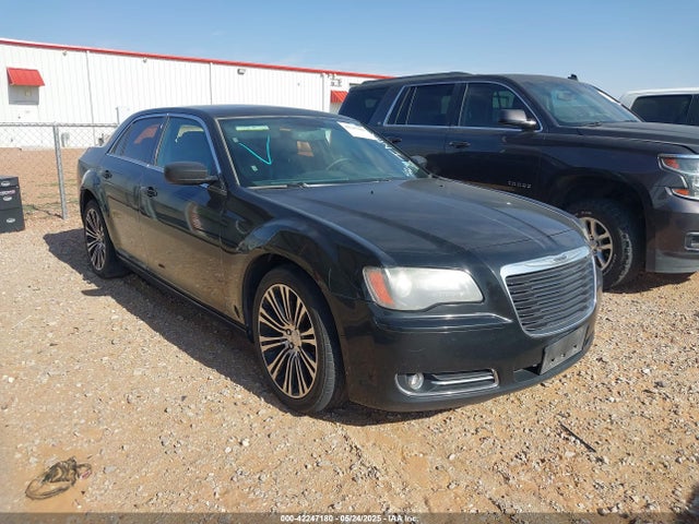 2C3CCABG5EH205020 Chrysler 300 300s